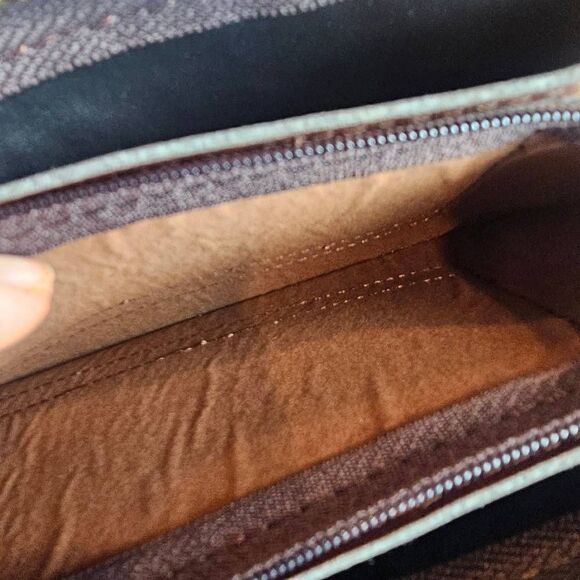 Peacock multicolor faux leather wallet Wristlet - Picture 8 of 8